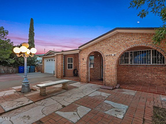 2nd image of 4853 Sun Valley Dr
