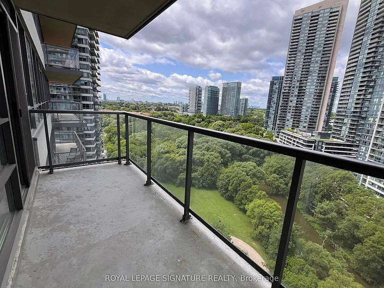 2230 Lake Shore Blvd W #1505 — Photo 11
