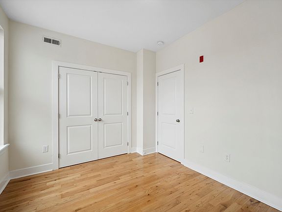 4th image of 2031 N Carlisle St #B