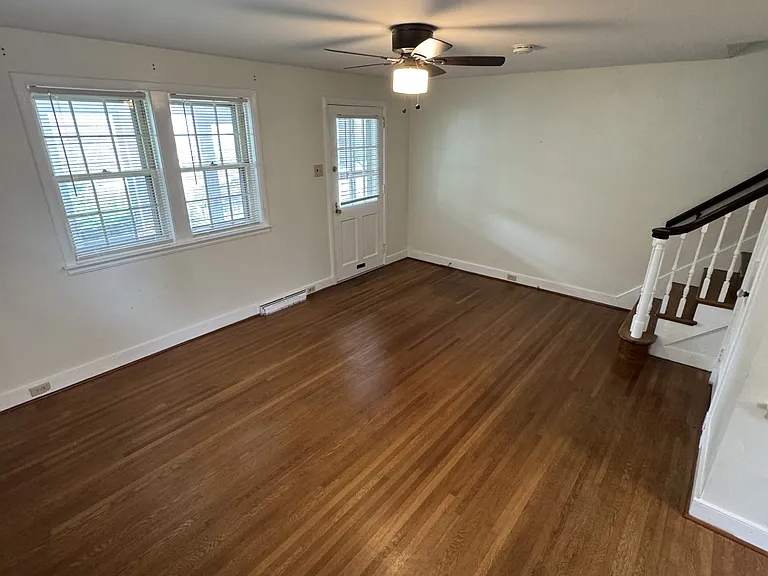 766 New Holland Ave — Photo 5