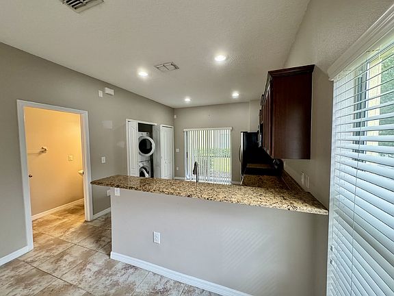 4th image of 20421 Needletree Dr