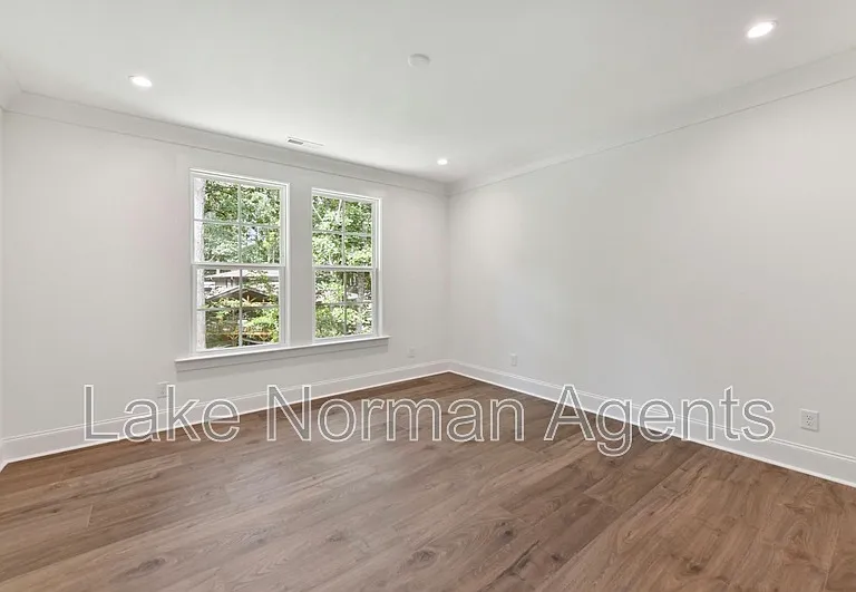 3830 Mill Run — Photo 28
