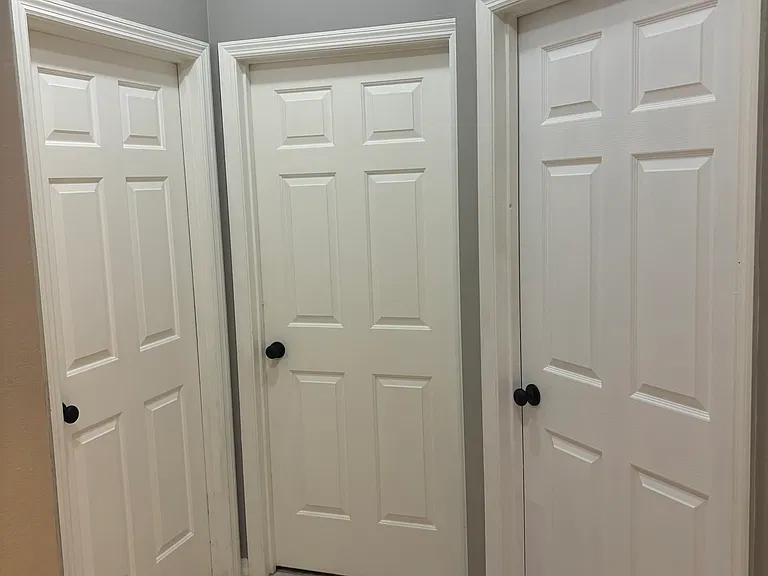 hallway to bedrooms