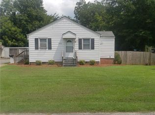 303 N 10th St, Erwin, NC 28339
