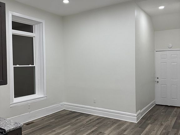4th image of 1012 N 3rd St APT 1