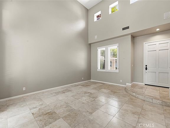 3rd image of 2493 Tequestra