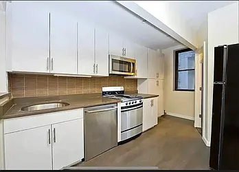 106 Greenwich Street