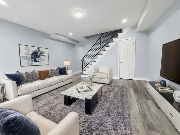 1816 Plymouth St, Philadelphia, PA 19126