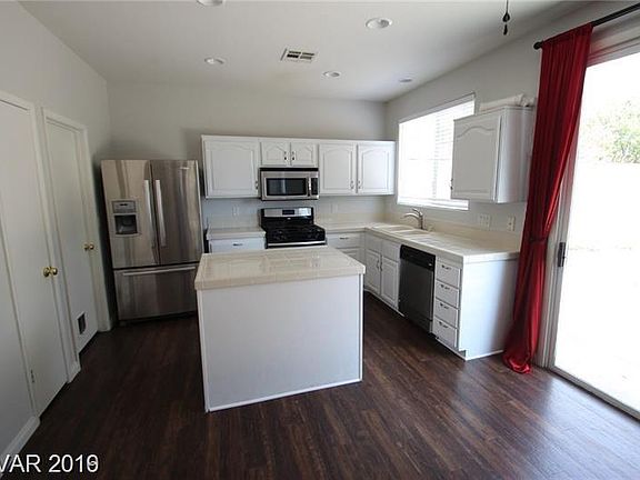 2nd image of 9590 W Mesa Vista Ave #0