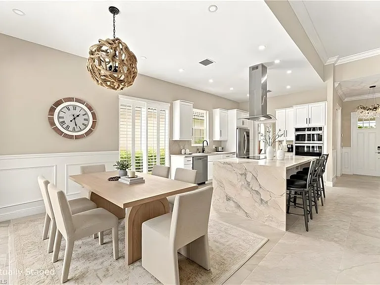 8543 Alessandria Ct — Photo 10