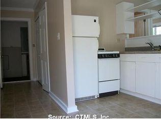 41 Boston Post Rd, Westbrook, CT 06498