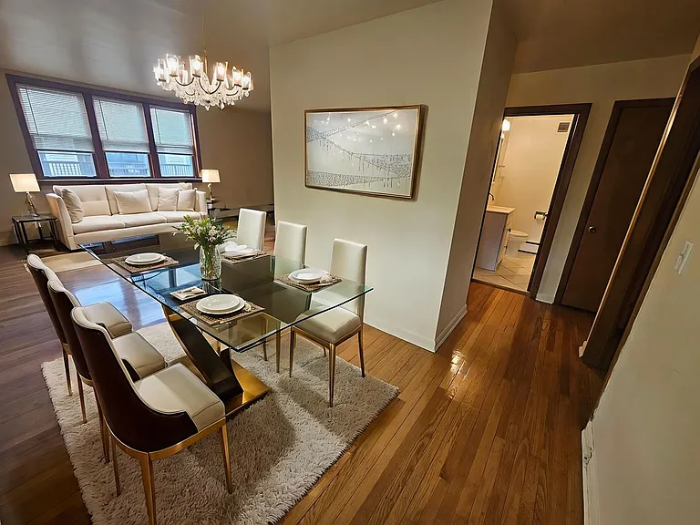 2727 Central St #1S — Photo 3
