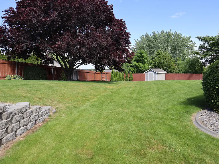 2758 Rue Ct — Photo 8