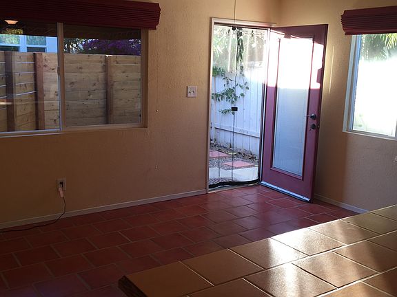 5th image of 4555 Wilson Ave