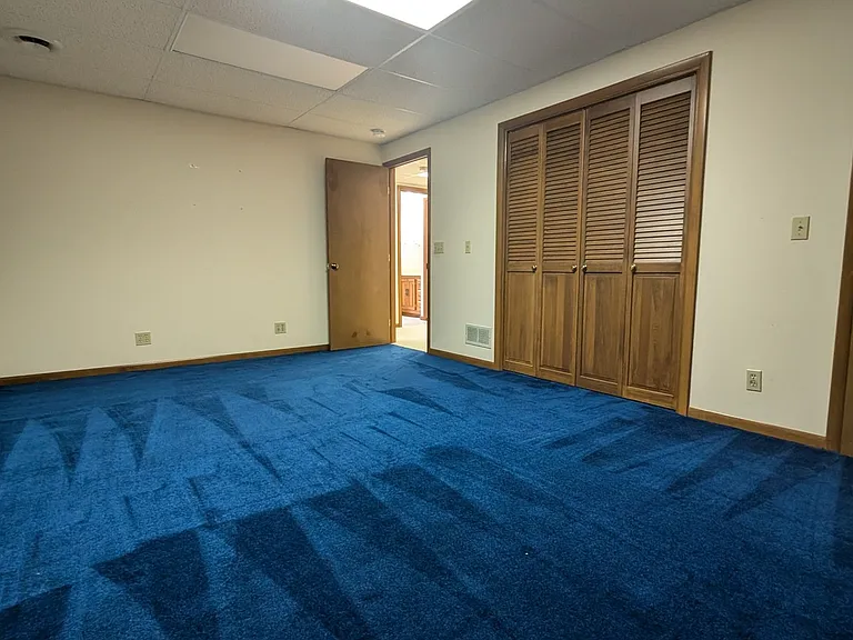 7907 W R Ave — Photo 19