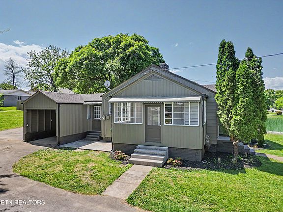 4th image of 1412 Forest Ave