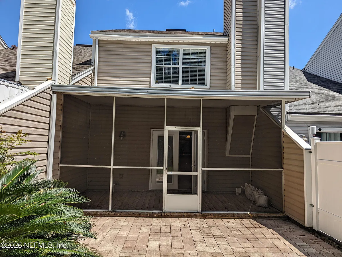 Building Photo - 8529 Sturbridge Cir W