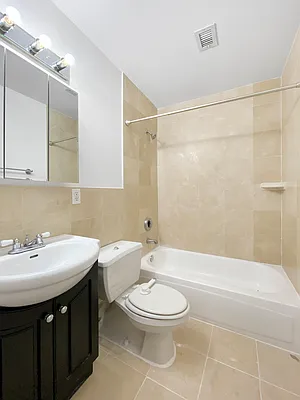 Rented by Keller Williams NYC | media 10