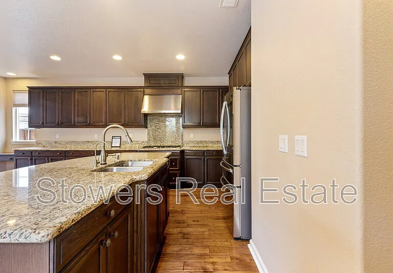 2512 Piccadilly Cir — Photo 14