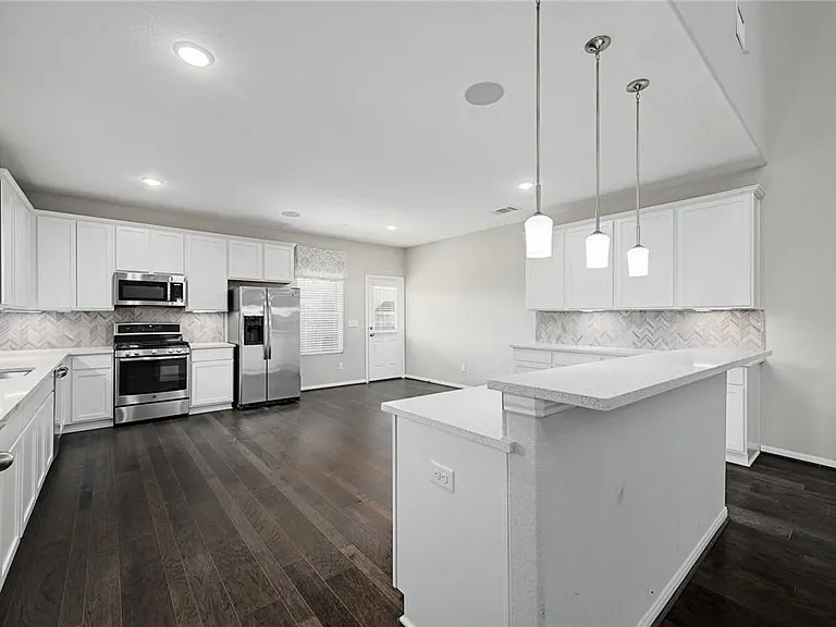 16905 Casanova Ave — Photo 9