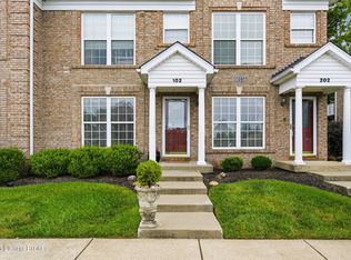 6015 Wooded Creek Dr UNIT 102, Louisville, KY 40291