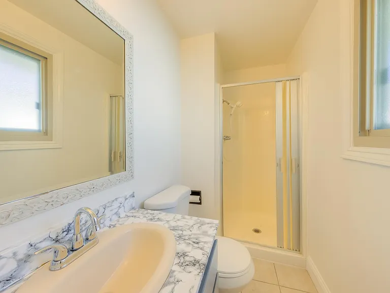 605 Autumn Hills Dr — Photo 21