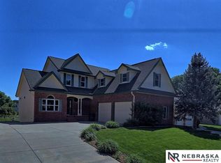 6809 Northridge Rd, Lincoln, NE 68516