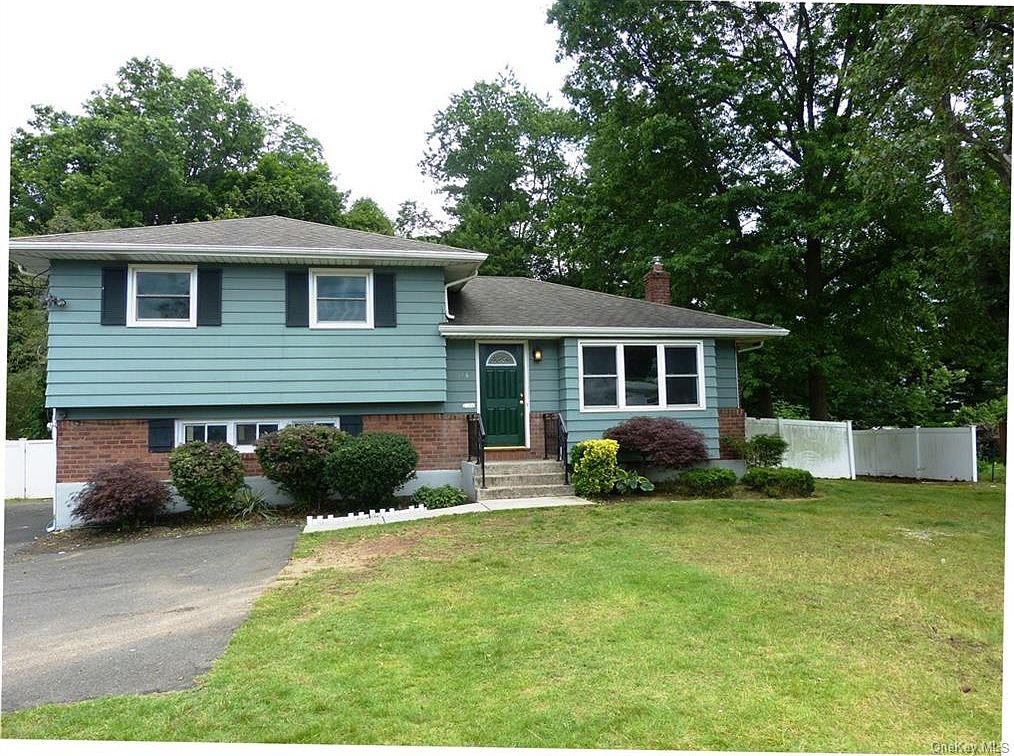 116 N Middletown Road, Nanuet, NY 10954 Zillow