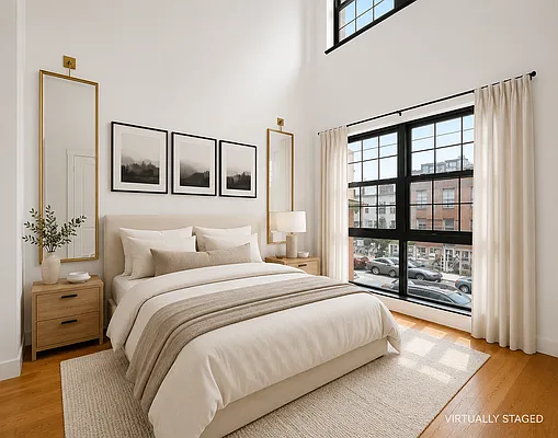 Bedroom, photo 1
