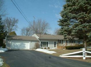 7489 Bernard Dr, Temperance, MI 48182