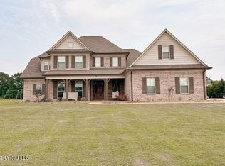 2652 Horn Lake Rd, Hernando, MS 38632
