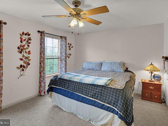 5th image of 403 Tanger St