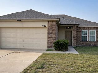 1022 Livermore St, Portland, TX 78374