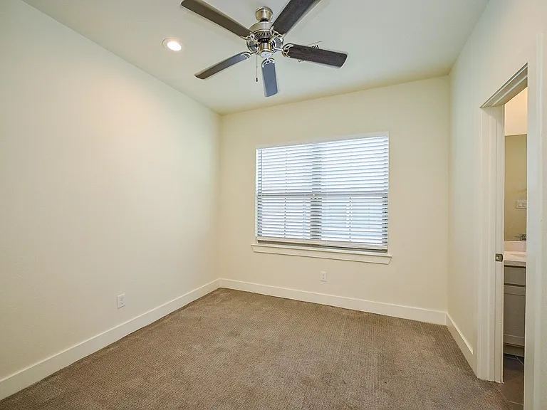 1106 Fuschia Rd — Photo 22