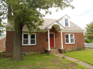 2 Valley View Ave, Latham, NY 12110