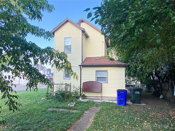5th image of 105 S Irwin St