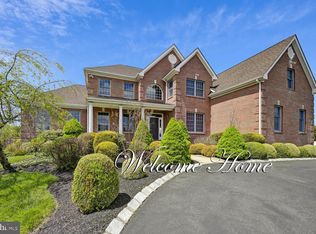 1 Del Mar Way, Monroe Township, NJ 08831
