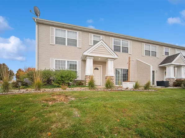 1023 NE Greenview Dr, Ankeny, IA 50021