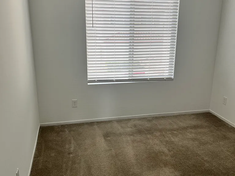 8 Alamere Falls Dr — Photo 6