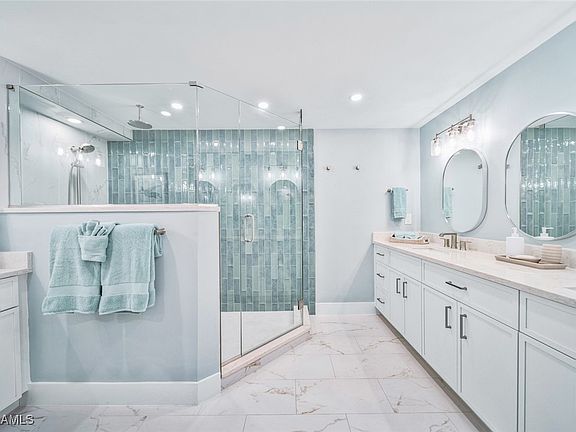 3rd image of 2501 W Gulf Dr Unit 102