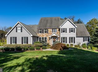 11 Houndstooth Ln, Chester Springs, PA 19425