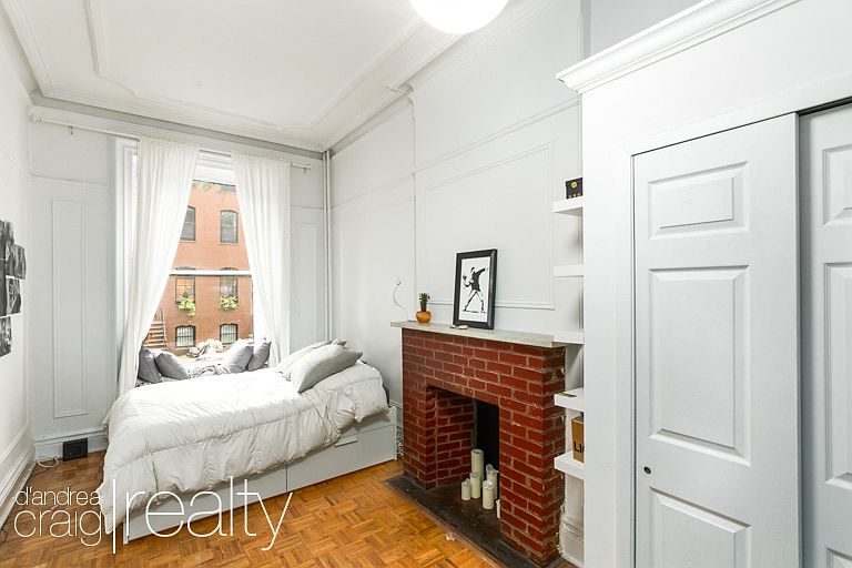 1st image of 131 Amity St