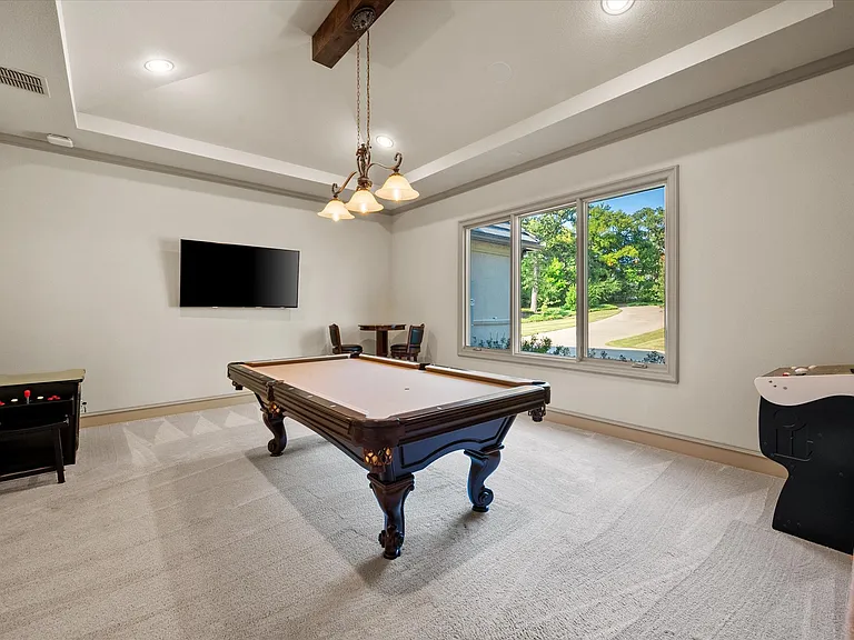 7947 Chartwell Ln — Photo 9