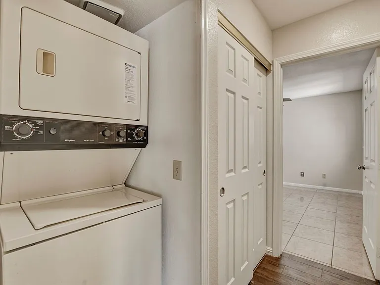 101 Luna Way #252 — Photo 34