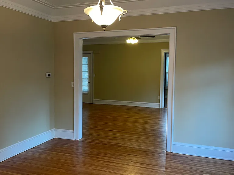 2523 Leclaire St — Photo 13