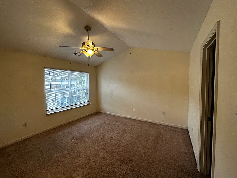 12921 Woodcutter Cir — Photo 11