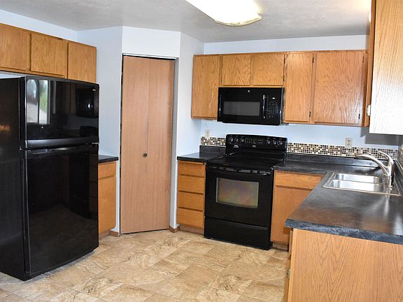 5th image of 1002 N Howard St