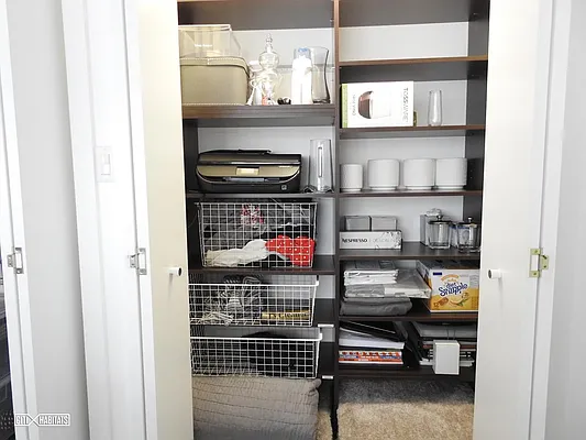 Sold by Citi Habitats | media 8