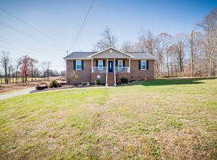 308 Pawnee Ln, Church Hill, TN 37642