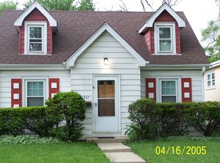 1747 Greenleaf Ave, Des Plaines, IL 60018